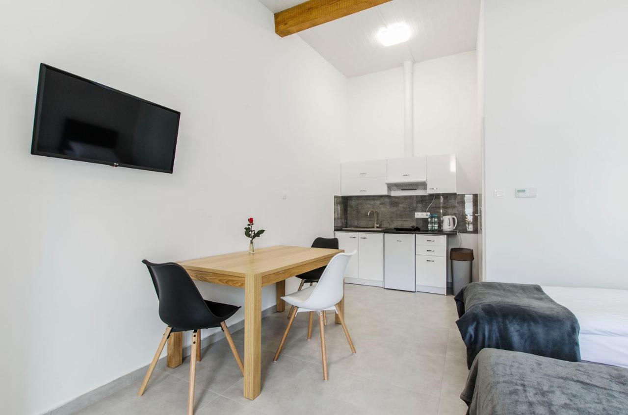לודז' Bema Rooms מראה חיצוני תמונה